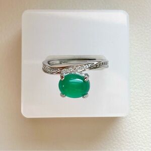 Green Chalcedony Solitaire Ring with Pavé Band